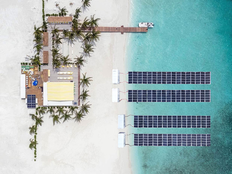 Aurinkosähkösäiliö (Float-tyyppi)